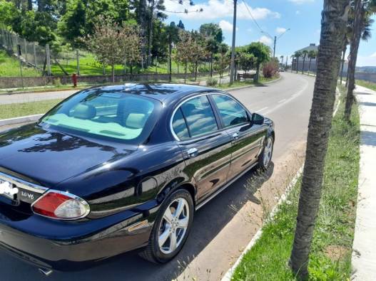 JAGUAR - X-TYPE - 2009/2009 - Preta - R$ 93.000,00