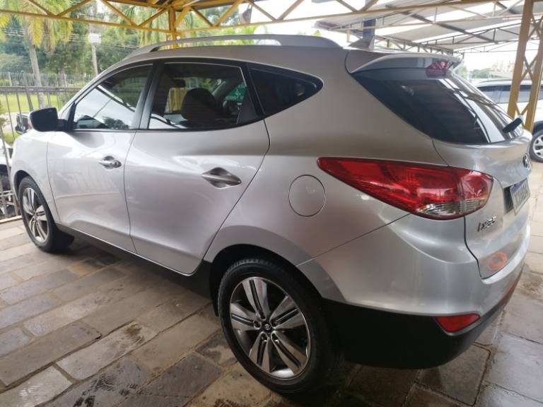 HYUNDAI - IX35 - 2016/2017 - Cinza - R$ 84.500,00