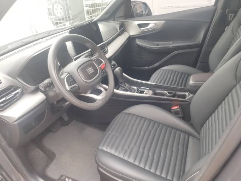 FIAT - FASTBACK - 2023/2023 - Cinza - R$ 119.900,00