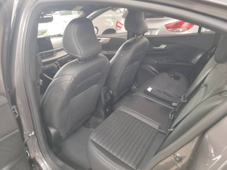 FIAT - FASTBACK - 2023/2023 - Cinza - R$ 119.000,00