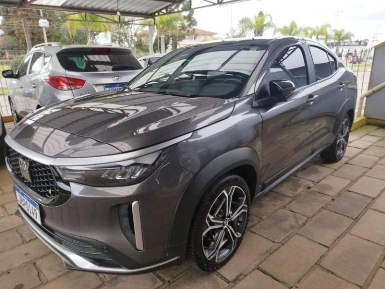 FIAT - FASTBACK - 2023/2023 - Cinza - R$ 119.000,00