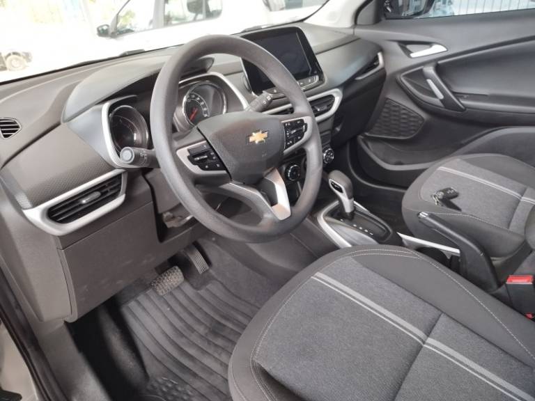 CHEVROLET - TRACKER - 2022/2023 - Cinza - R$ 112.000,00