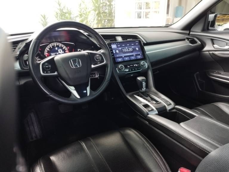 HONDA - CIVIC - 2016/2017 - Cinza - R$ 99.900,00