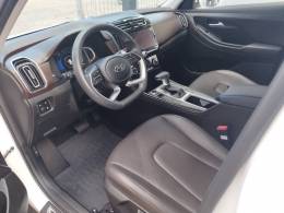 HYUNDAI - CRETA - 2022/2023 - Branca - R$ 137.000,00