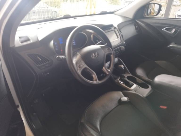 HYUNDAI - IX35 - 2016/2017 - Cinza - R$ 84.500,00