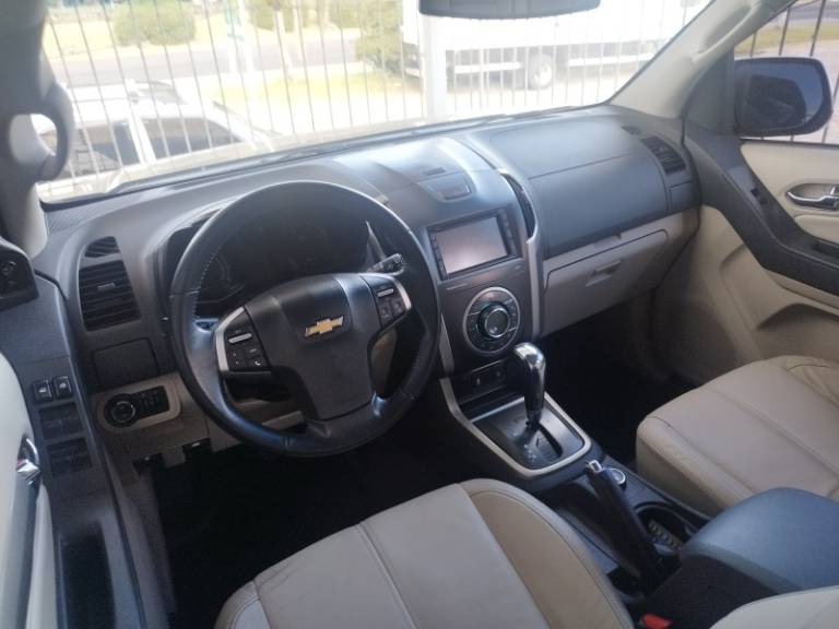 CHEVROLET - TRAILBLAZER - 2012/2013 - Cinza - R$ 118.000,00
