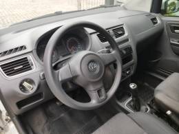 VOLKSWAGEN - FOX - 2013/2014 - Branca - R$ 44.000,00