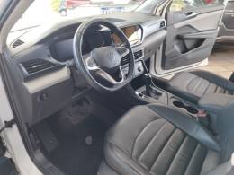 VOLKSWAGEN - TAOS - 2021/2022 - Branca - R$ 128.000,00