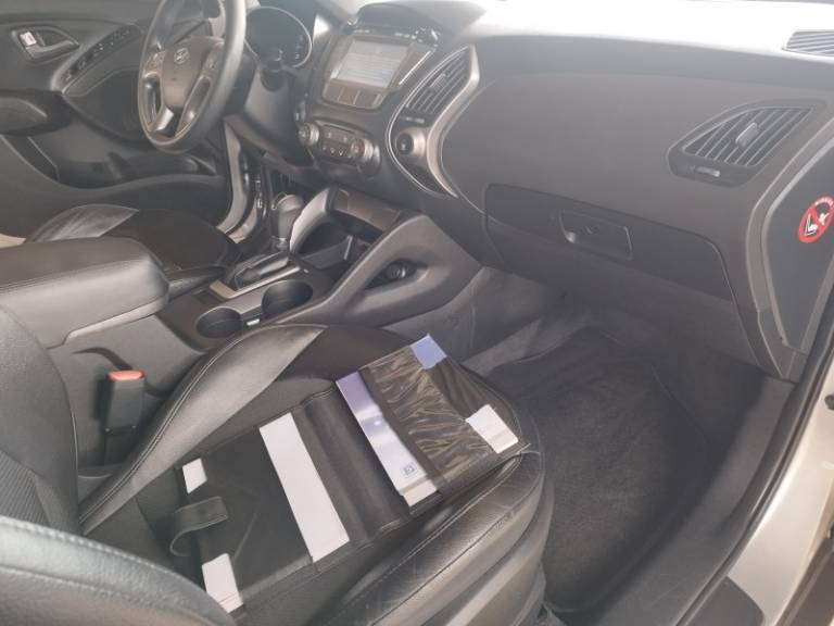 HYUNDAI - IX35 - 2016/2017 - Cinza - R$ 84.500,00