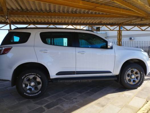 CHEVROLET - TRAILBLAZER - 2016/2016 - Branca - R$ 150.000,00