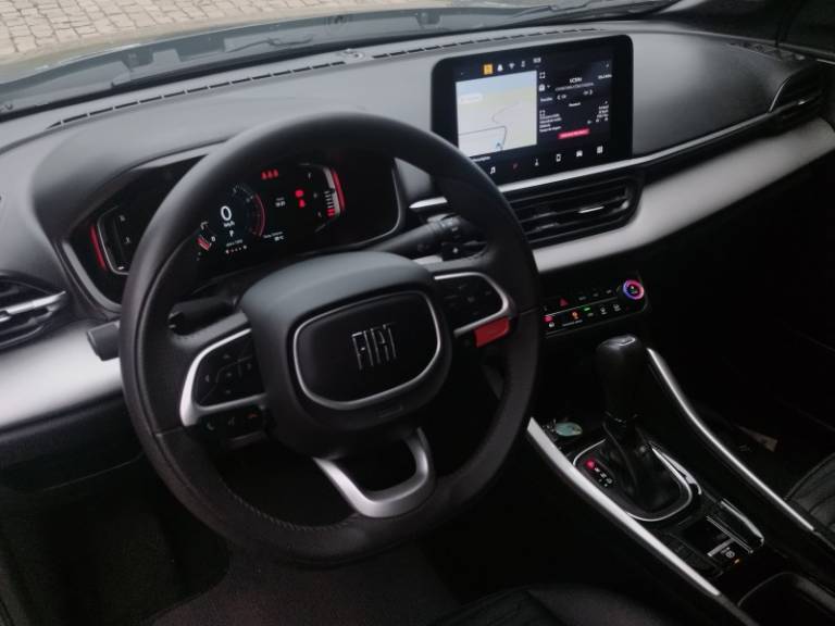 FIAT - FASTBACK - 2023/2023 - Cinza - R$ 119.900,00