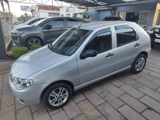 FIAT - PALIO - 2012/2013 - Prata - R$ 34.900,00